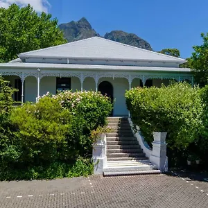 https://kolbe-house-cape-town.hotels-capetown.com